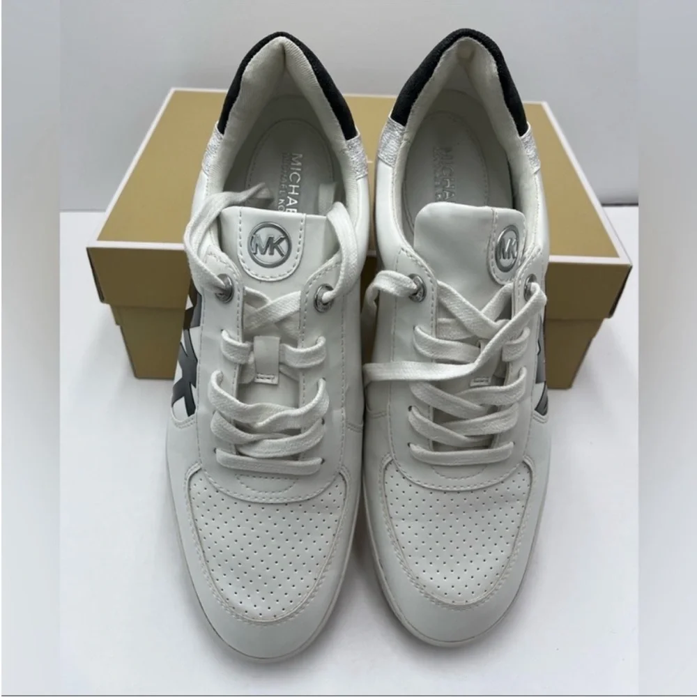 Michael Kors White and Black Logo Signature Sneakers